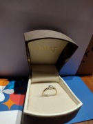 Pierścionek zaręczynowy delikatny z brylantami Apart