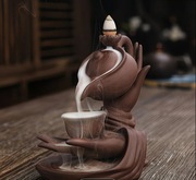 1 szt., Ceramiczny Podstawka do Kadzideł, Design Wodospadu z Powrotem Dymu