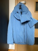 Oryginalna zimowa kurtka puchowa Pinko z szalem