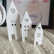 Zestaw 3 szt. Domków z gipsu ceramicznego dekoracje figurki domki