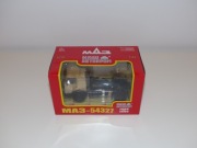 MAZ-54327 kremowy Nash Avtoprom 1:43 nowy, jak Kultowe Ciężarówki