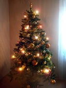 Sztuczna choinka stelaż szklane bombki łańcuchy 