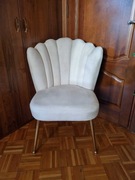 Atreve Krzesło w kształcie muszelki Bolonia białe