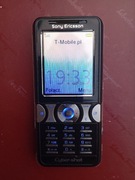 Telefon komórkowy Sony Ericsson K550i + bateria i ładowarka 