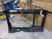 Pas przedni atrapa chłodnicy corsa f