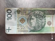  100 zł. Numer radarowy IO4444830