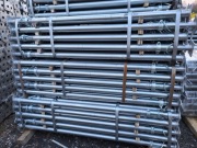 Stemple budowlane Podpory 12KN 14KN 20KN Dźwigary H20 Głowice Trójnogi