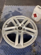 Felgi oryginał Audi A4 8W0 17X7J ET 42 5X112 NR. 8W0601P25P 