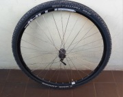 Koło przednie kompletne z roweru Cube 28'', obręcze CUBE ZX20, 32H, Disc