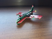 Gadżet elektroniczny - świecący samolocik na baterie