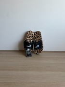 Piankowe klapki basenowe Kubota 38 panterka beżowe 