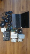 Złom komputerowy. Części komputerowe. Laptop.