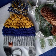 Czapka niemowlęca S pompon merynos RÓŻNE KOLORY