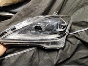 reflektor lampa przednia Lexus LS 2012