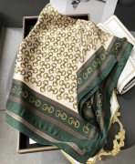 Sprzedam luksusową chustkę