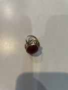 Złoty pierścionek próba 585