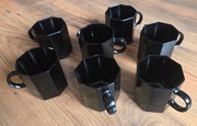 Zestaw 5 ośmiokątnych kubków Arcoroc Octime Black Mugs z Francji + Mlecznik