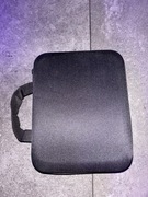 Dron z kamerką latarką i pokrowcem