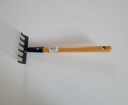 Grabie 6-zębne z drewnianą rączką Big