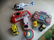 Grające zabawi helikopter, organki