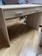 Biurko pokojowe jasne