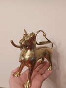 Lampa oliwna Aquamanile z wieczną zapałką.