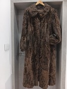 Naturalne futro  karakuły rozm. L vintage, Luksusowe Antonette 