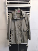 Stylowa kurtka wiosenna Silkana Debenhams | M (38) | Nowa | Kaptur 