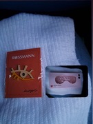 Pin przypinka oko z Rossmanna + gratis maska żelowa na oczy 