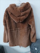 Futerko z kapturem  na zamek  ściągane w pasie