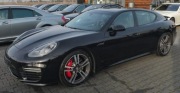 Porsche Panamera 970 lift  GTS Zawieszenie przód tył zaciski czerwone