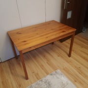 Stół Ikea drewniany