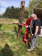 Poręczny odnośnik hydrauliczny o udźwigu ok. 1 tony.