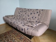 Wersalka ze stelażem i pojemnikiem