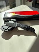 Nóż Spyderco Enuff VG-10