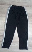 Spodnie dresowe nike 14-16