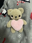 Miś pluszak maskotka handmade amigurumi dla dziecka na prezent na święta