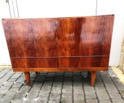 Komoda, schowek na pościel, bieliżniarka  1970 rok PRL Vintage