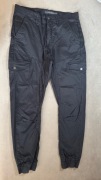 Męskie spodnie joggery, obniżony stan, Gues, r. 31 - super stan!