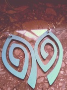 Kolczyki drewniane niebieskie .