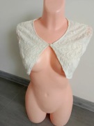 Koronkowe bolerko ecrue z krótkim rekawem