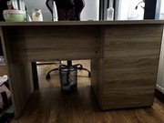 Biurko jasnobrązowe 