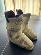 Buty narciarskie SALOMON 310/24,0  38,5