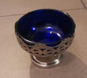 cukiernica kobaltowe szkło