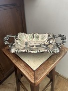 Srebrna patera z uszami