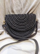 Torebka jodełka listonoszka półokrągła nerka crossbody ręcznie robiona 