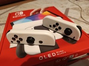 Konsola Nintendo Switch Oled.. Pokrowiec HORI. OKAZJA. STH / RLC