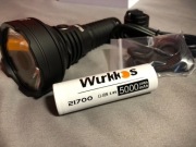 Latarka szperacz Wurkkos TD01C 1800lm 927m z akumulatorem 5000mAh