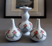 Wallendorf zestaw dekoracijny porcelanowy 2 wazoniki i świecznik