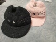 2-pak nowych czapek dziewczęcych Kotek czarny + różowy 3-8 lat